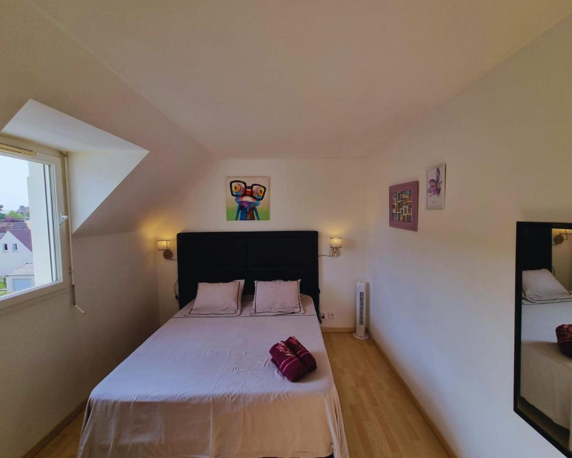 Appartement Cosy Centre Brie Comte Robert Экстерьер фото